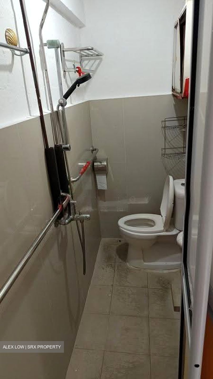 Blk 102 Crescent View (Queenstown), HDB 3 Rooms #638622681